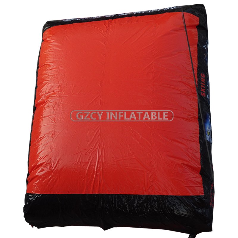Giant Inflatable Jump Bag For Skiing